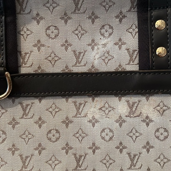 Louis Vuitton Light Tan Brown LV Josephine MG Canvas Handbag - Picture 15 of 17